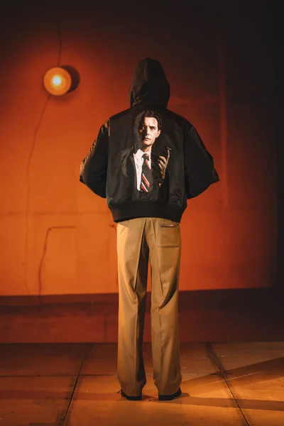 Look 14